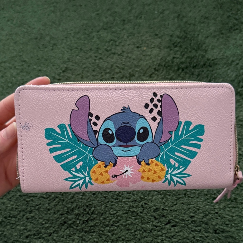 Lilo and stitch disney womens wallet